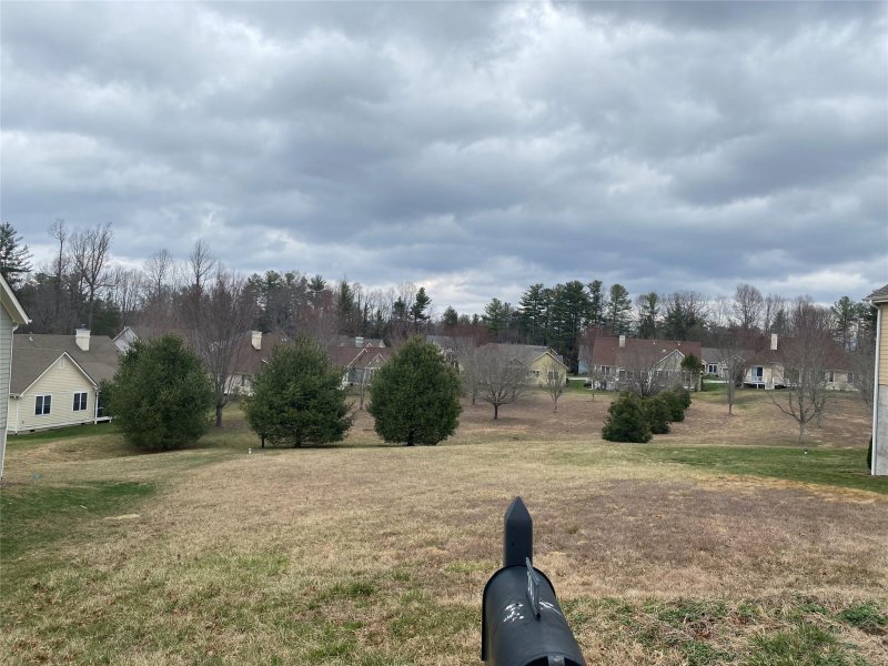 Property image 2 at 297 Williams Meadow Loop, Hendersonville, NC 28739