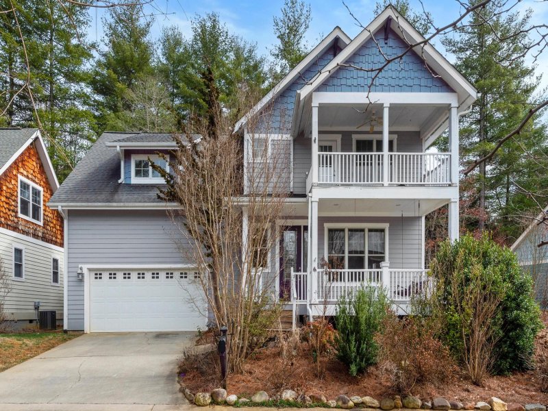 Property image 2 at 17 Oakhaven Terrace, Asheville, NC 28803