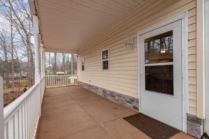 Property image 4 at 740 Shannon Meadows Road, Clover, SC 29710