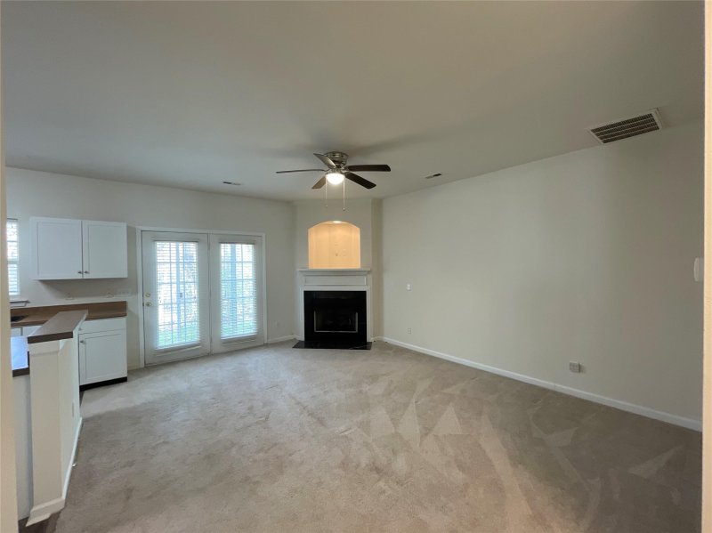 Property image 5 at 10716 Essex Hall Drive, Charlotte, NC 28277