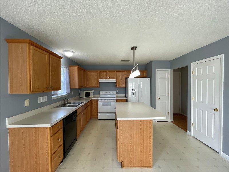 Property image 3 at 7543 Saddle Trail Lane, Charlotte, NC 28269