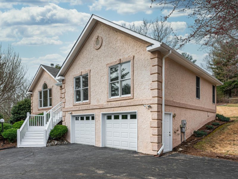 Property image 2 at 74 Haw Creek Circle, Asheville, NC 28805