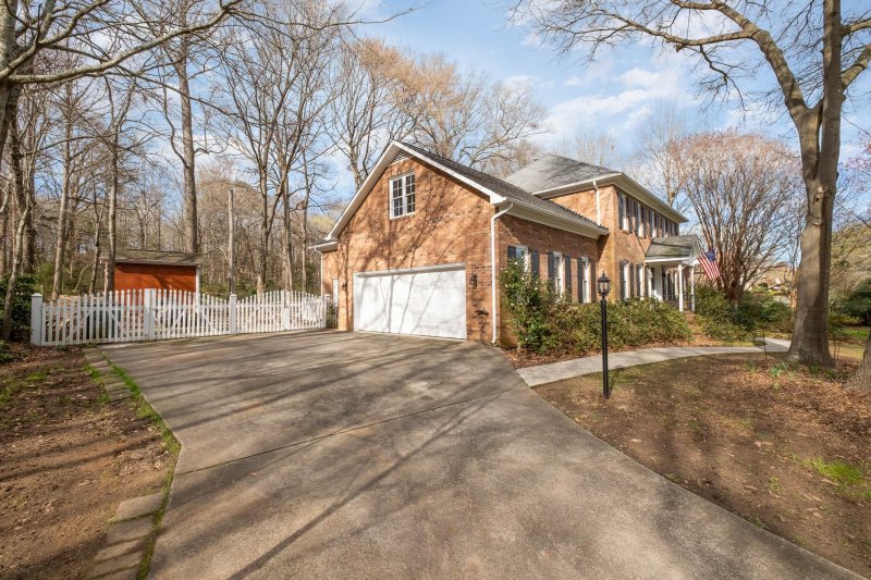 Property image 4 at 1231 Bennington Drive, Concord, NC 28027