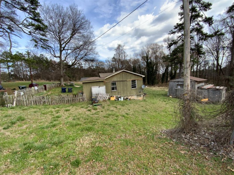 Property image 2 at 13014 Central Avenue, Huntersville, NC 28078