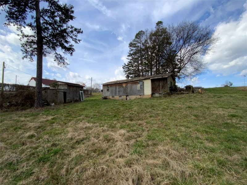 Property image 3 at 13014 Central Avenue, Huntersville, NC 28078