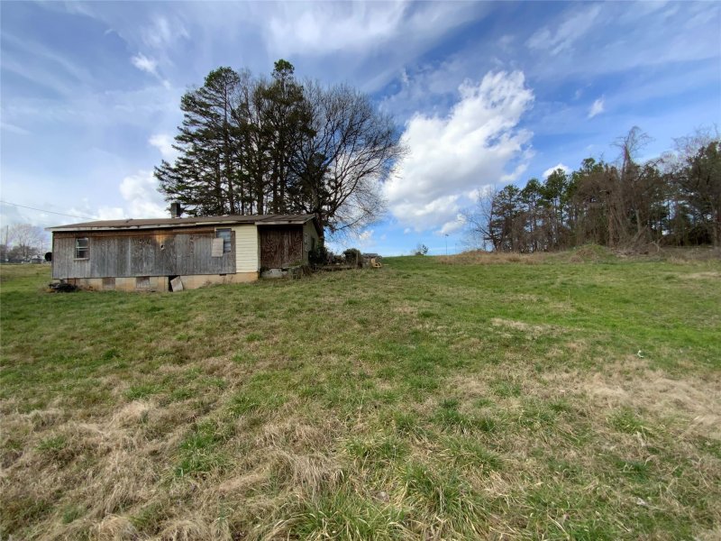 Property image 4 at 13014 Central Avenue, Huntersville, NC 28078