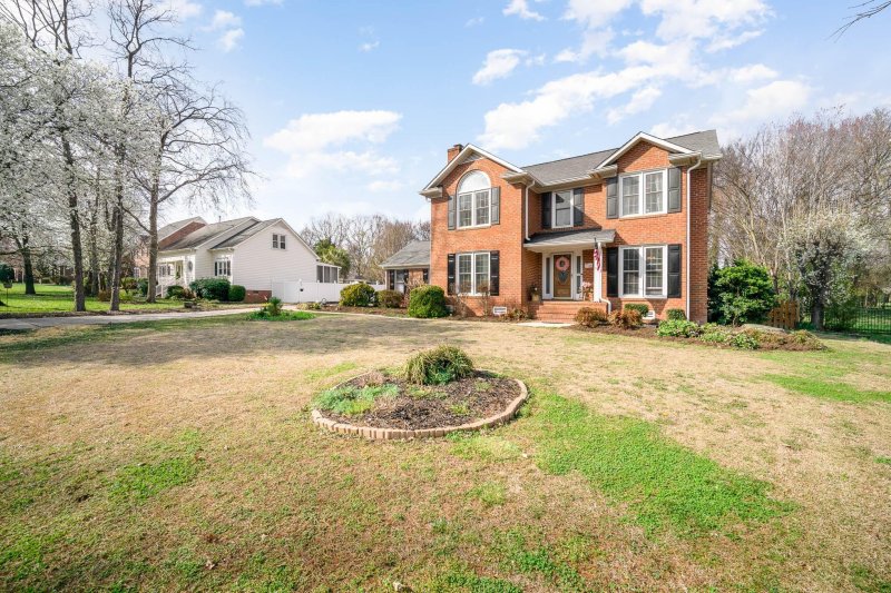 Property image 2 at 4429 Turnberry Court, Concord, NC 28027