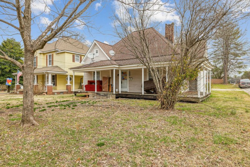 Property image 4 at 800 3rd Street, Spencer, NC 28159