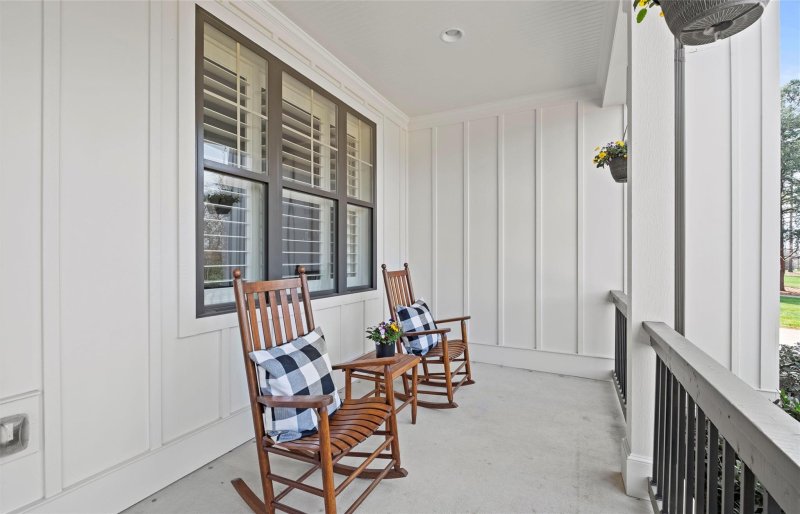 Property image 3 at 117 Yellow Jacket Circle, Mooresville, NC 28117