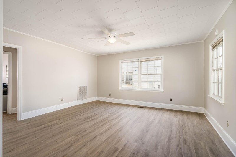 Property image 5 at 617 W Garrison Boulevard, Gastonia, NC 28052