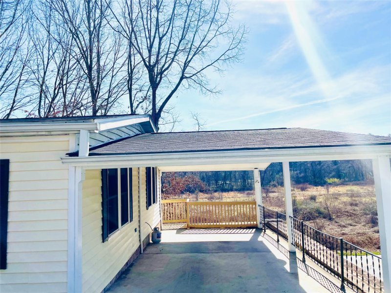 Property image 4 at 200 Cranbrook Circle, Hendersonville, NC 28792