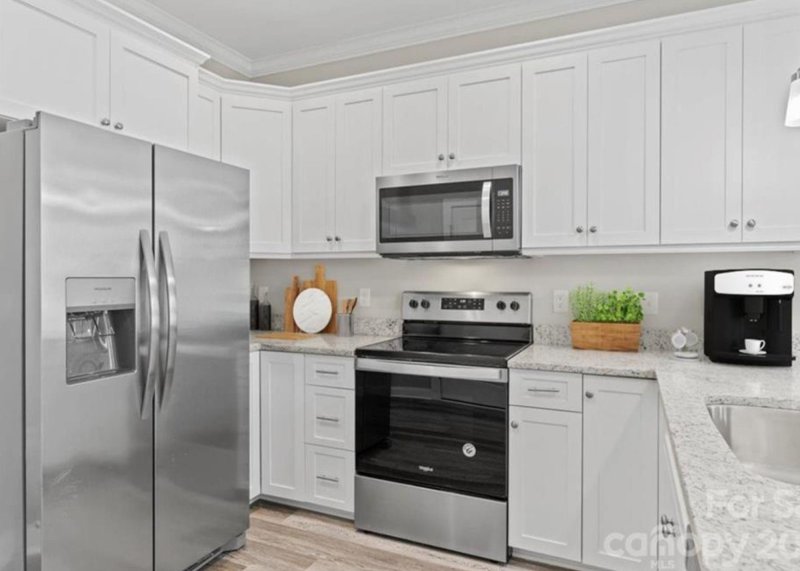 Property image 4 at 2522 Snow Creek Road, Hickory, NC 28601