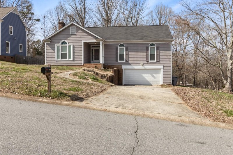 Property image 4 at 1224 Long Paw Lane, Charlotte, NC 28214