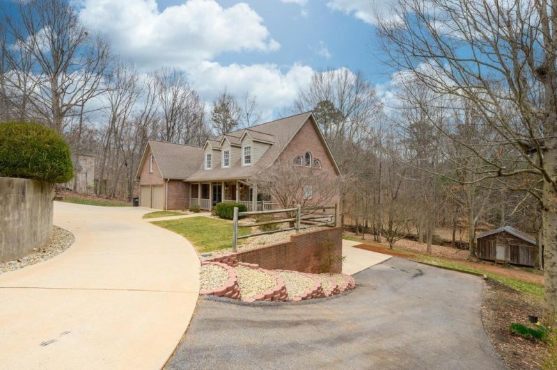 Property image 3 at 1641 9th Street Place, Hickory, NC 28602