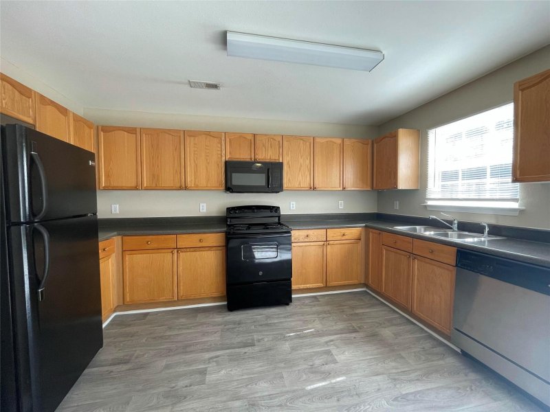 Property image 5 at 1740 Harland Street, Charlotte, NC 28216