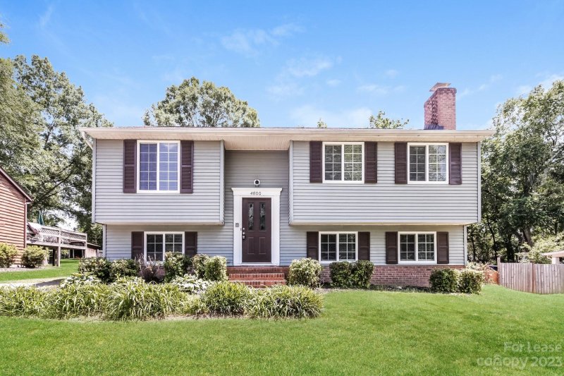 Property image 2 at 4800 Cheviot Road, Charlotte, NC 28269