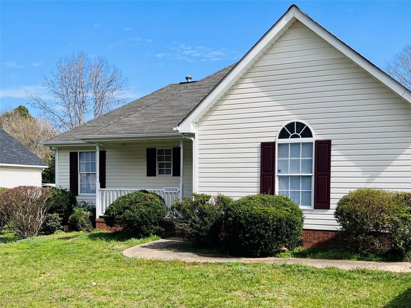 Property image 2 at 3000 Bobwhite Circle, Wingate, NC 28174