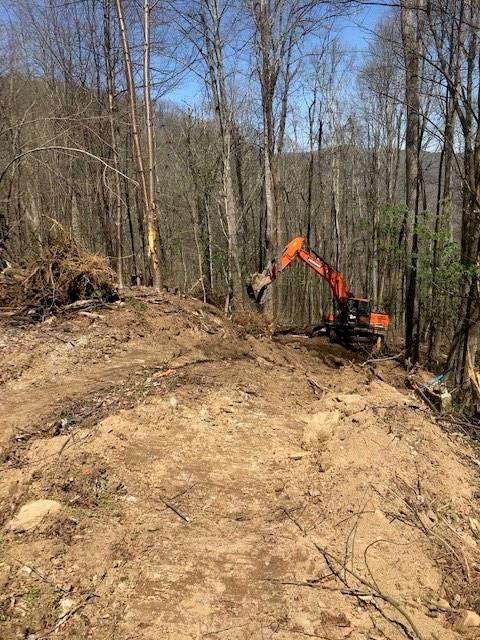 Property image 4 of 976 Slippery Rock Road in Cataloochee Mountain Estates, Waynesville, NC 28785