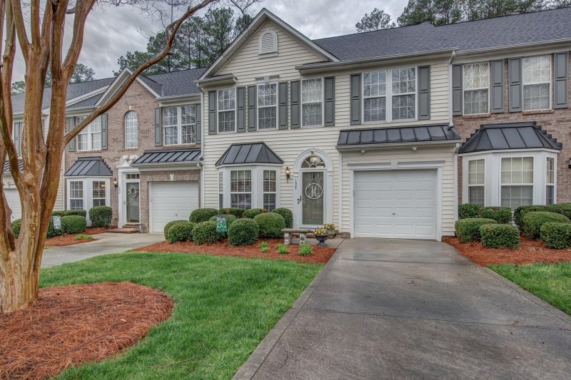 Property image 2 at 1625 Backcreek Lane, Gastonia, NC 28054