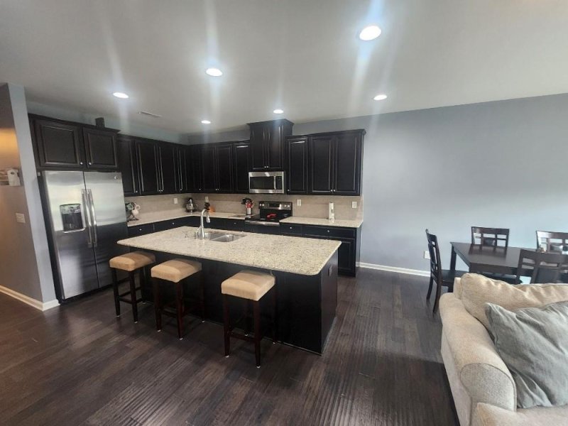 Property image 3 at 214 Park Meadows Drive, Matthews, NC 28104