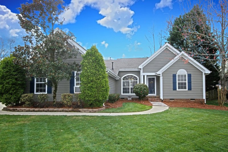 16403 Amber Field Drive