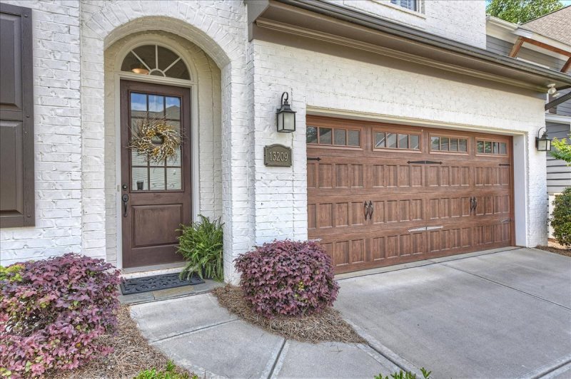 Property image 2 at 13209 Kornegy Drive, Charlotte, NC 28277
