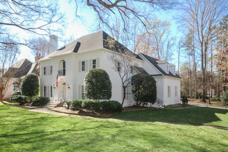 Property image 2 at 5700 Colony Road, Charlotte, NC 28226