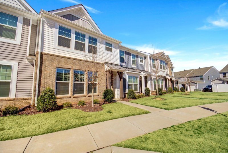 Property image 2 at 117 Synandra Drive, Mooresville, NC 28117