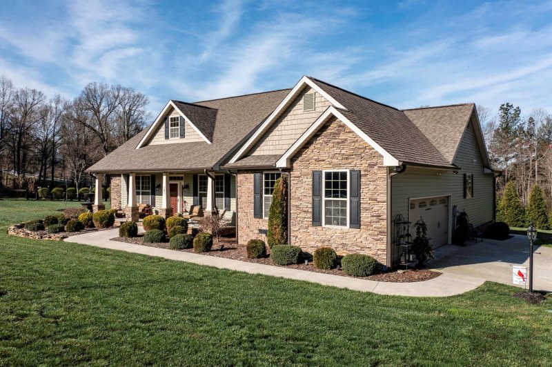 Property image 3 at 101 Ridge Top Drive, Connelly Springs, NC 28612