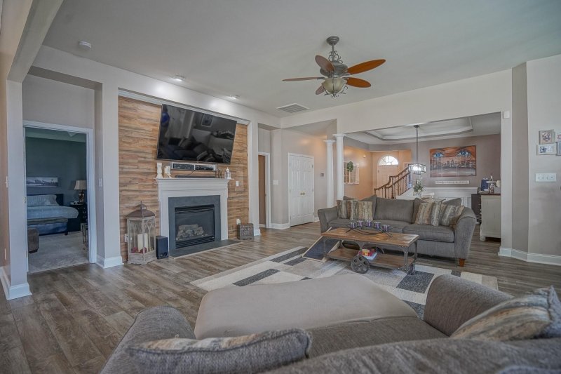 Property image 5 at 5036 Sunburst Lane, Charlotte, NC 28213