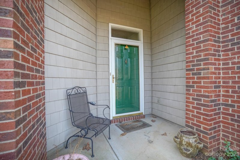 Property image 3 at 13323 Mint Lake Drive, Matthews, NC 28105