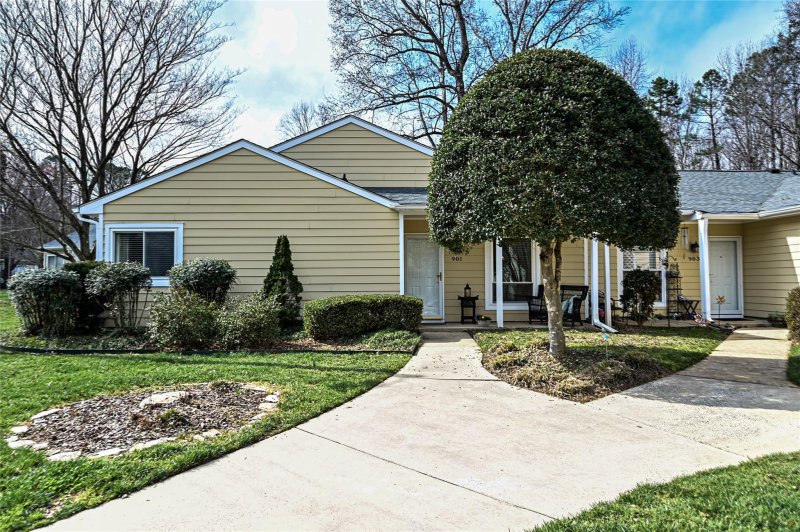 901 Sardis Cove Drive