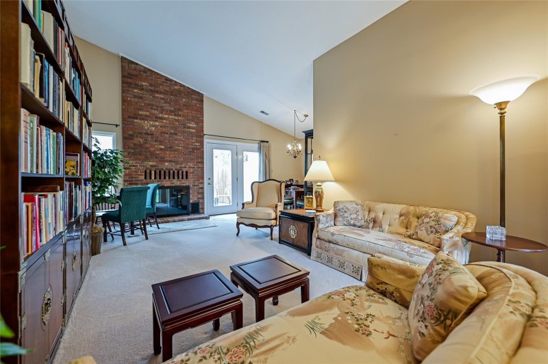 Property image 5 at 901 Sardis Cove Drive, Charlotte, NC 28270