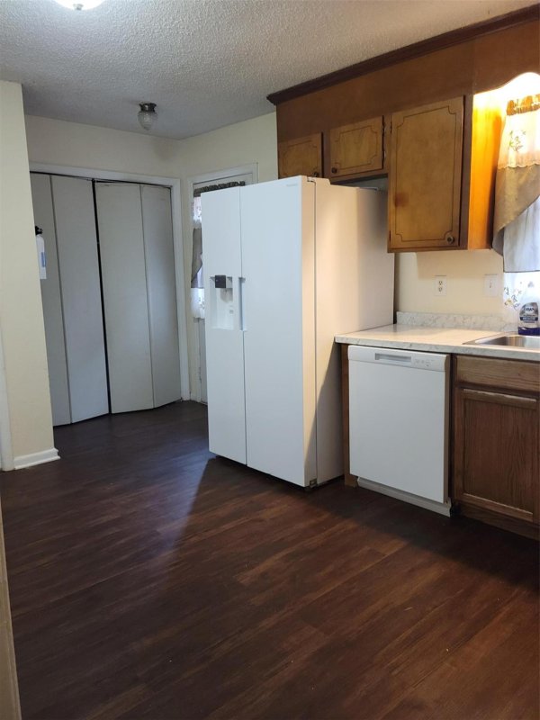 Property image 4 at 7024 Idlewild Road, Charlotte, NC 28212