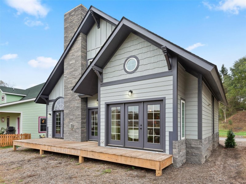 Property image 5 at 22 Verde Drive, Asheville, NC 28806