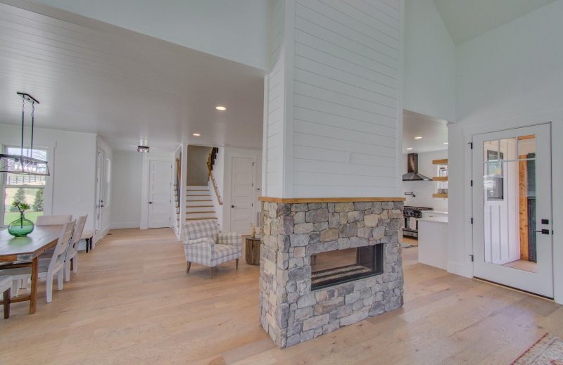 Property image 5 at 21 Mavrick Drive, Mills River, NC 28759