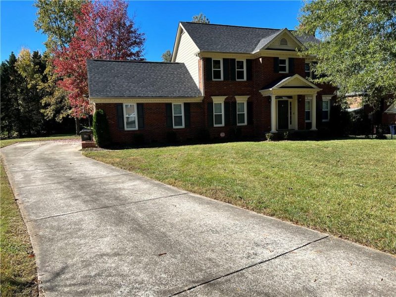 Property image 2 at 2904 Jarrett Court, Matthews, NC 28105