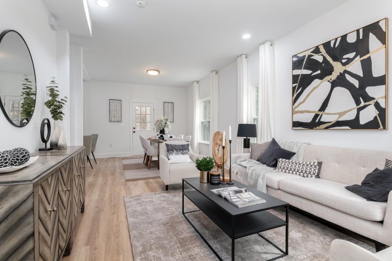 Property image 3 at 2117 Arapaho Drive, Charlotte, NC 28214