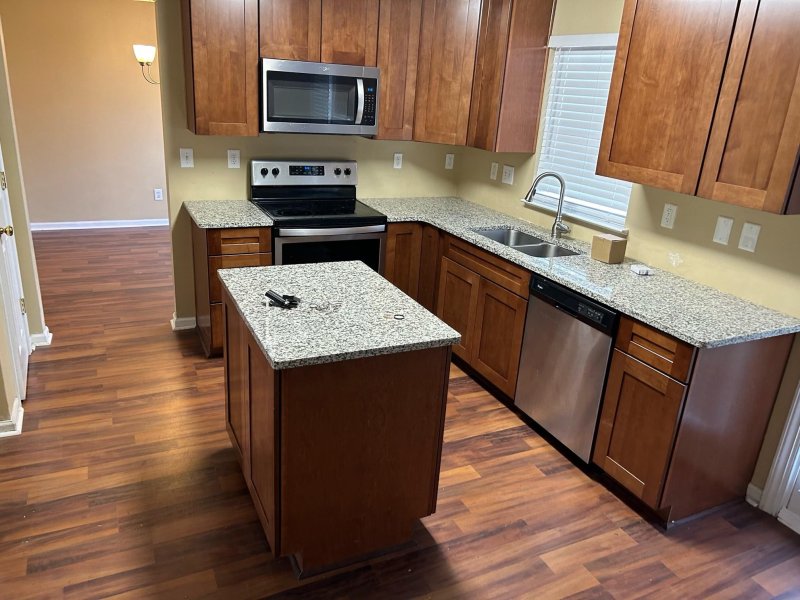 Property image 2 at 1633 Galesburg Street, Charlotte, NC 28216