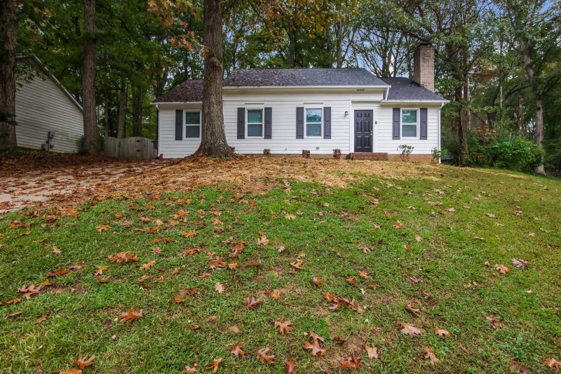 3733 Burntwood Court