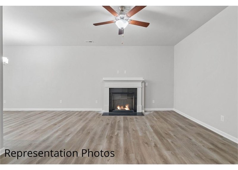 Property image 4 at 7244 Somerford Road, Charlotte, NC 28215