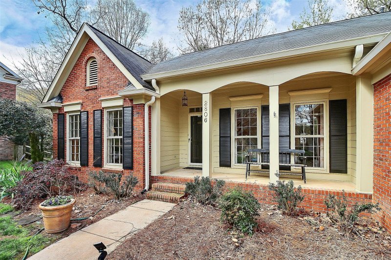 Property image 5 at 2806 Newport Lane, Matthews, NC 28105