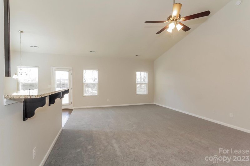 Property image 5 at 2629 Meadow Crossing Drive, Dallas, NC 28034