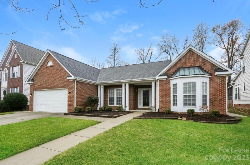 Property image 3 at 6125 Waverly Lynn Lane, Charlotte, NC 28269