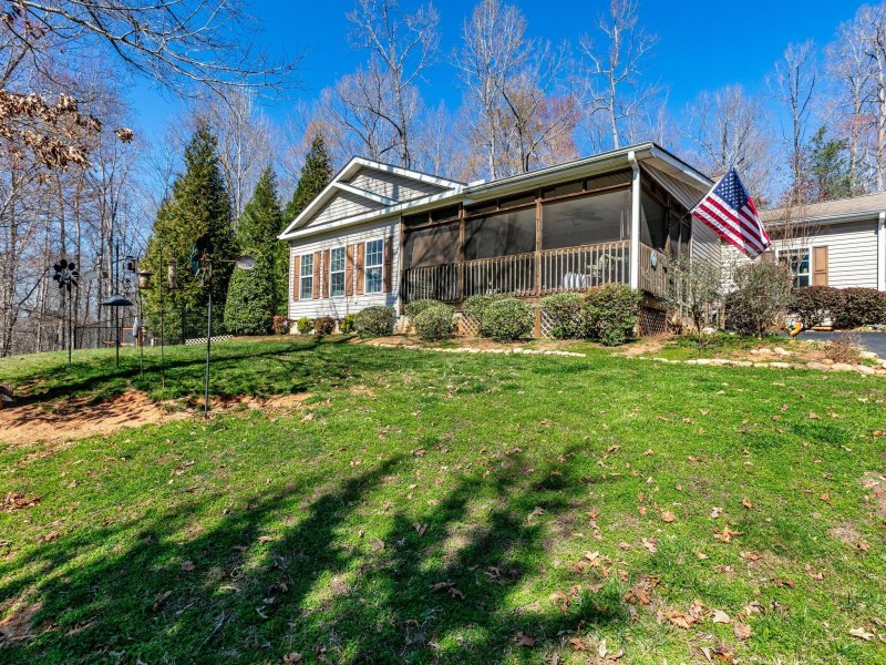 Property image 3 at 153 Cross Ridge Drive, Rutherfordton, NC 28139