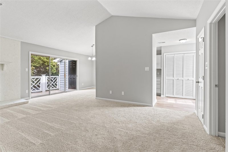 Property image 4 at 5610 Amity Springs Drive, Charlotte, NC 28212