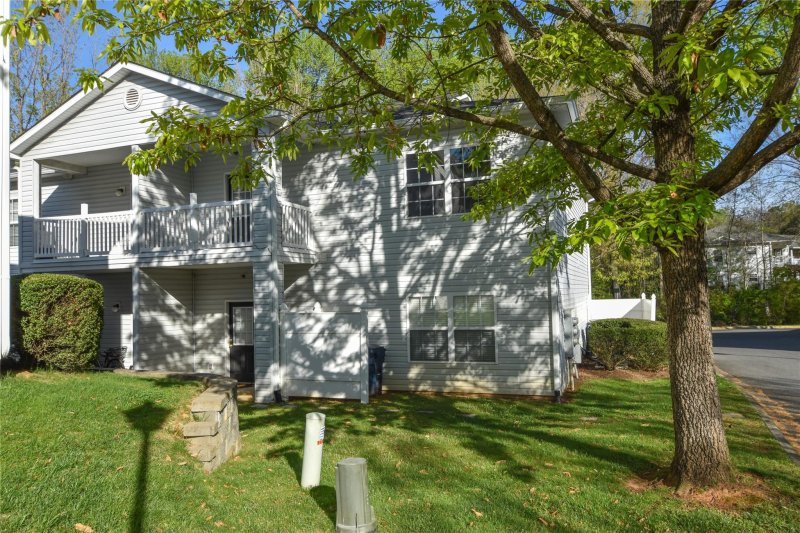 Property image 4 at 21538 Aftonshire Drive, Cornelius, NC 28031