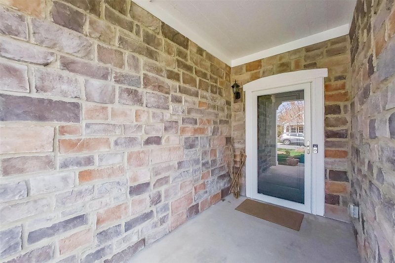 Property image 2 at 16119 Lakeside Loop Lane, Cornelius, NC 28031