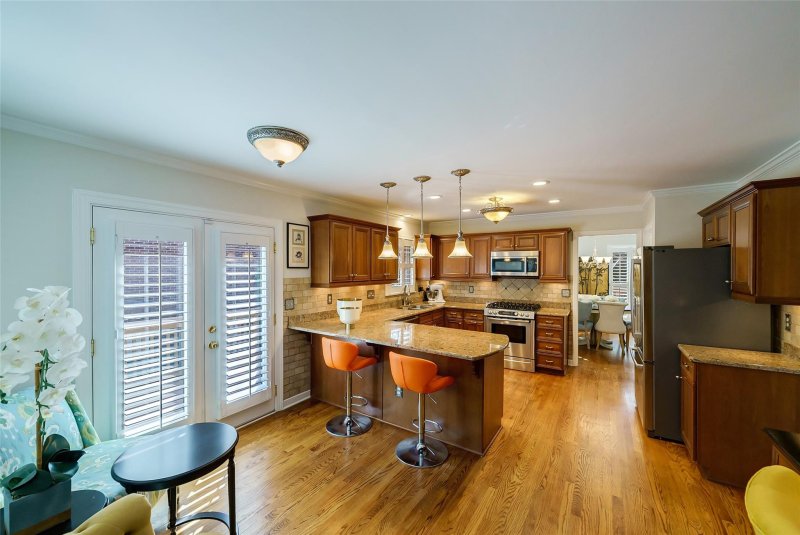 Property image 3 at 5202 Windfern Court, Charlotte, NC 28226