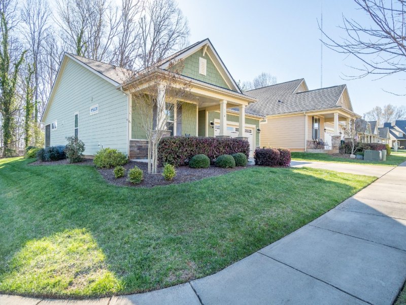 Property image 3 at 116 Boxtail Way, Mooresville, NC 28115